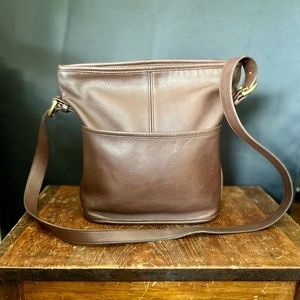 Vintage Coach Bleeker Bucket Bag 4153 Mahogany Brown